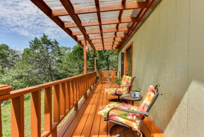 Austin Escape Bed & Breakfast Cedar Creek ภายนอก รูปภาพ